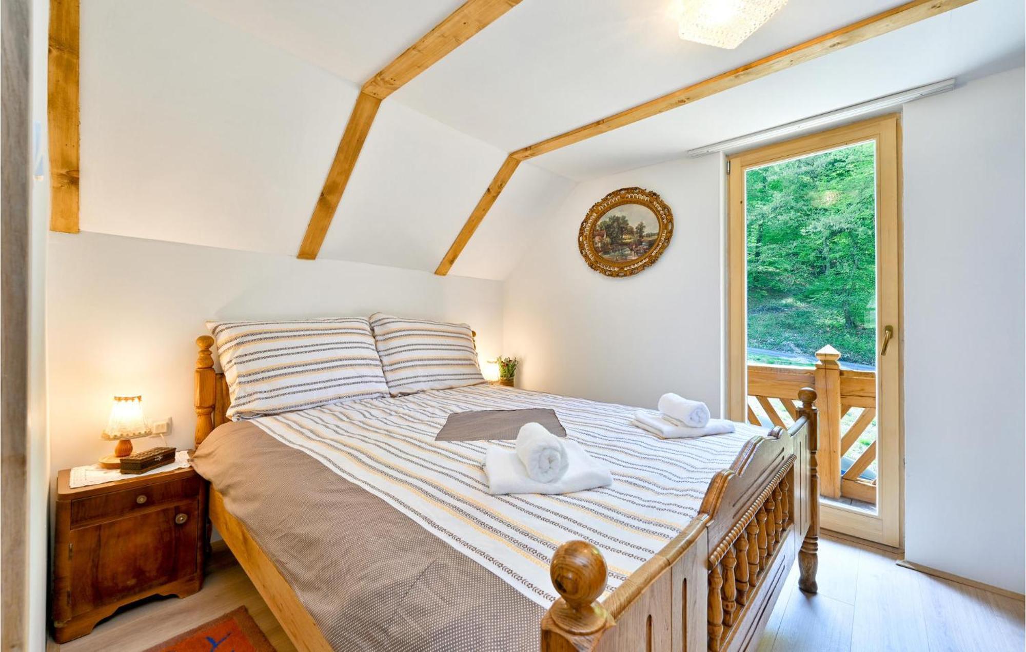 Pet Friendly Home In Varazdin Breg With Jacuzzi Exterior foto